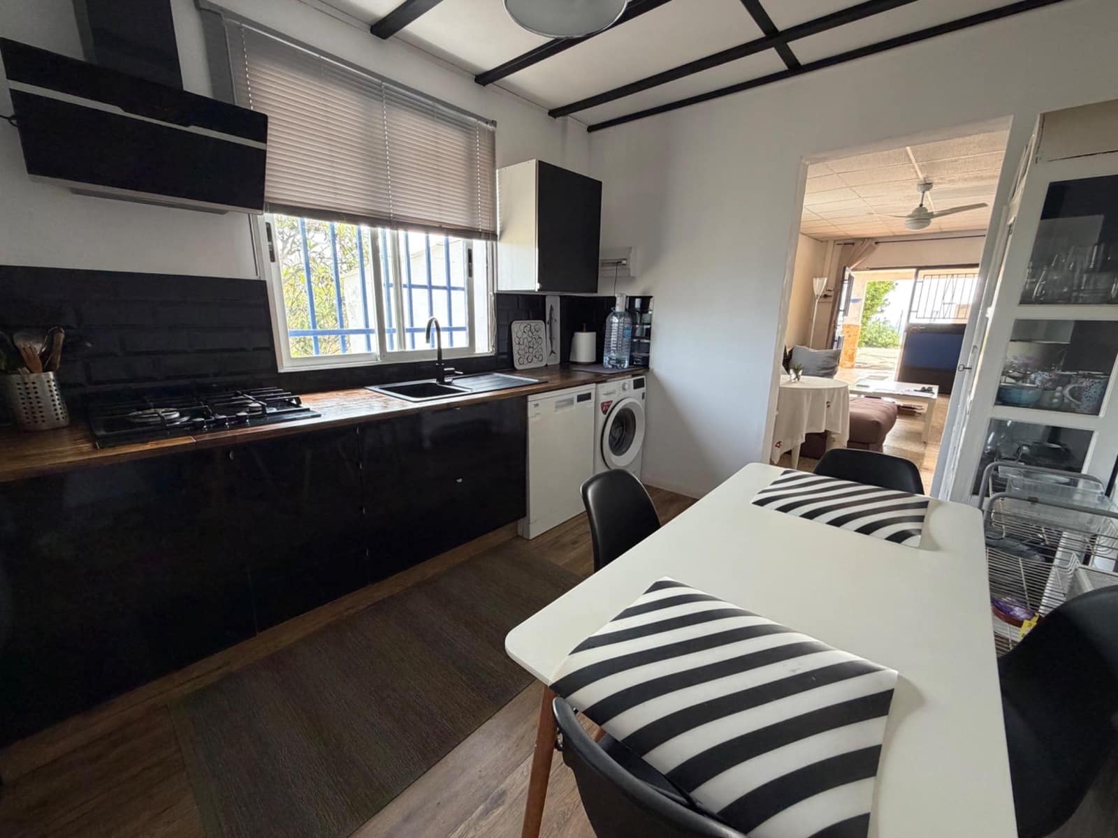 4 soveværelse Villa til salg i Godelleta - € 178.000 (Ref: 9970591)
