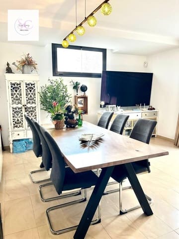 Adosado de 4 habitaciones en Sant Jordi Desvalls en venta con garaje - 398.000 € (Ref: 9438058)