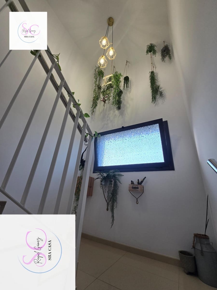 Adosado de 4 habitaciones en Sant Jordi Desvalls en venta con garaje - 398.000 € (Ref: 9438058)