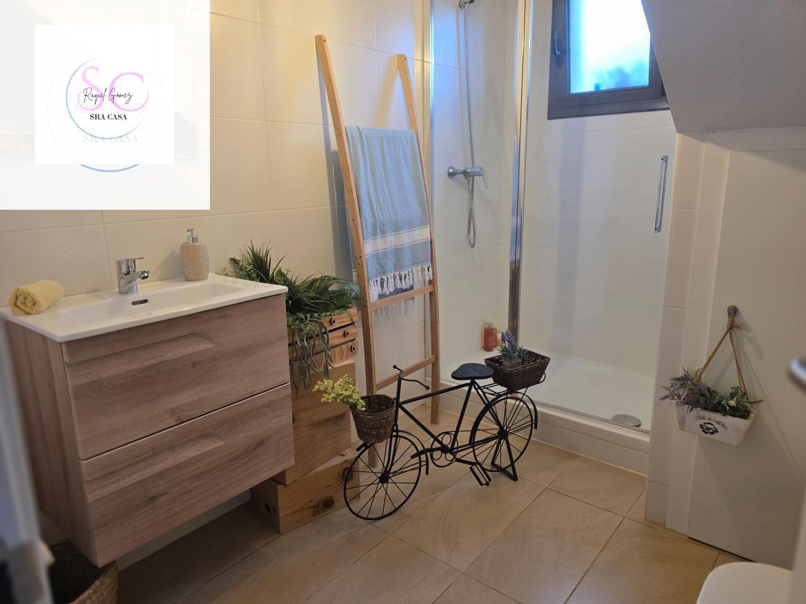 Adosado de 4 habitaciones en Sant Jordi Desvalls en venta con garaje - 398.000 € (Ref: 9438058)