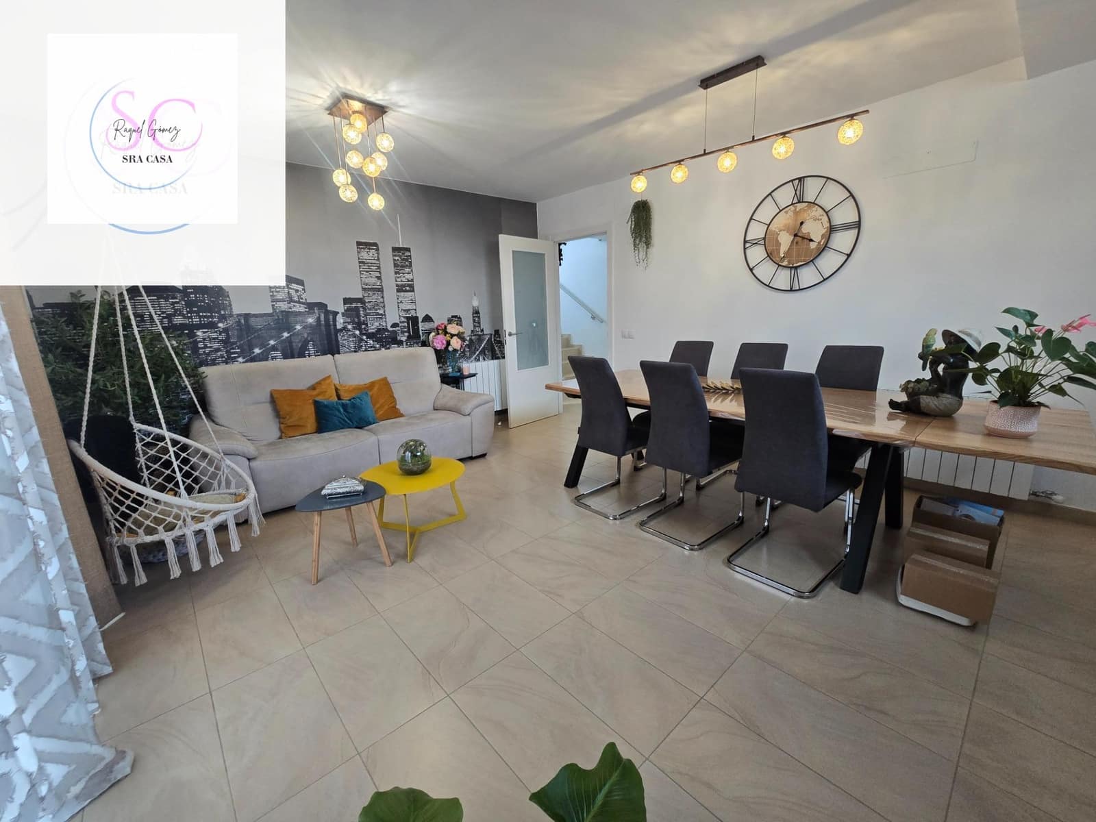 Adosado de 4 habitaciones en Sant Jordi Desvalls en venta con garaje - 398.000 € (Ref: 9438058)