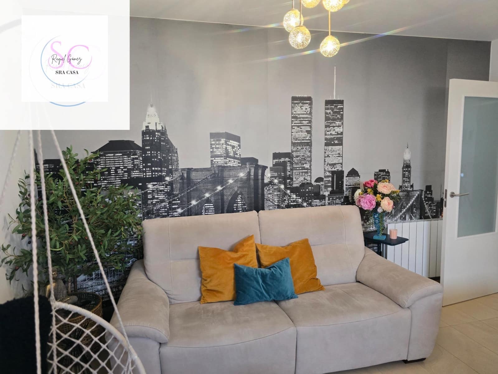 Adosado de 4 habitaciones en Sant Jordi Desvalls en venta con garaje - 398.000 € (Ref: 9438058)