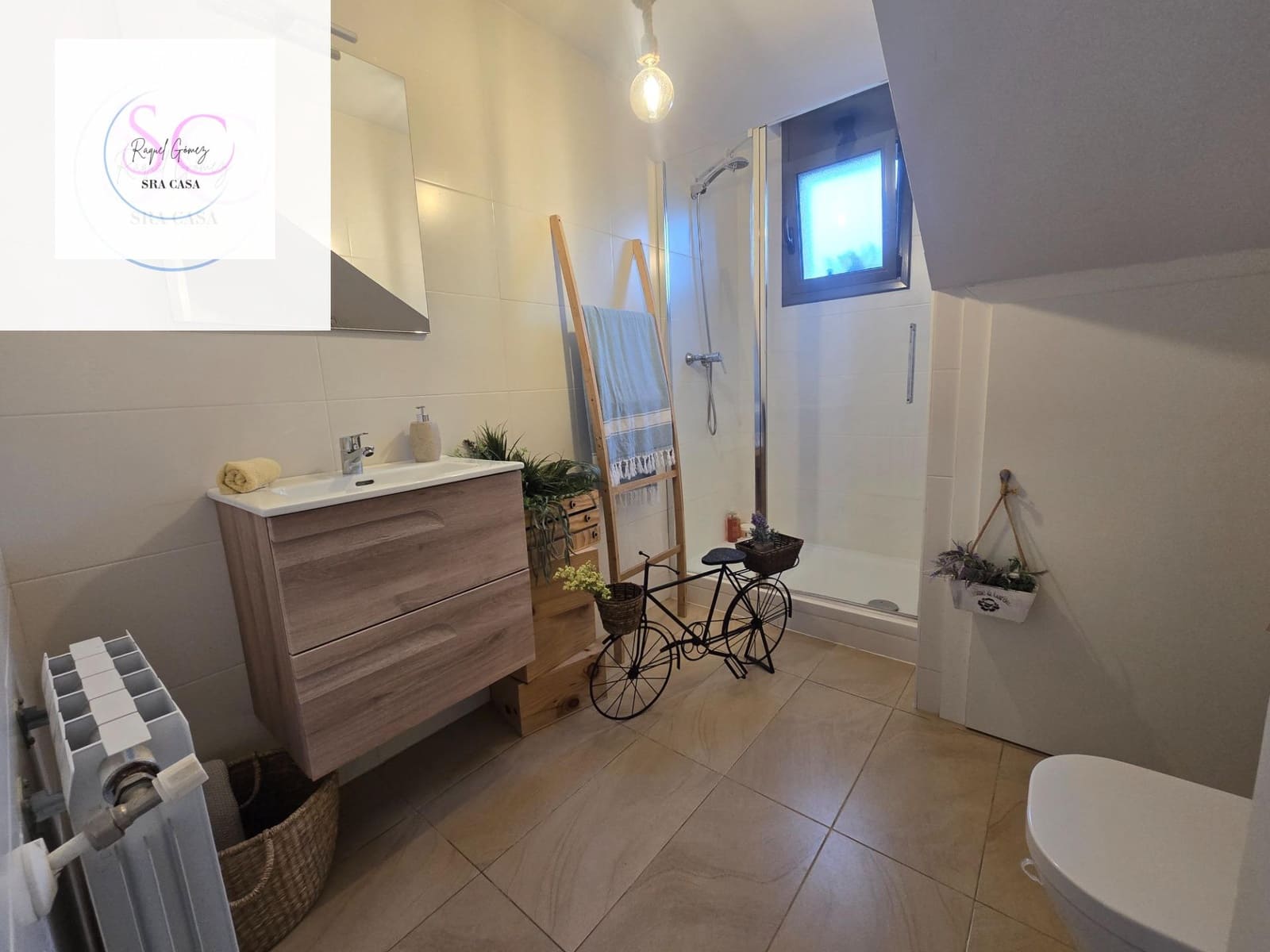 Adosado de 4 habitaciones en Sant Jordi Desvalls en venta con garaje - 398.000 € (Ref: 9438058)