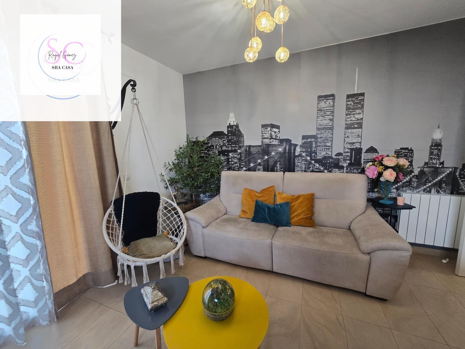 Adosado de 4 habitaciones en Sant Jordi Desvalls en venta con garaje - 398.000 € (Ref: 9438058)