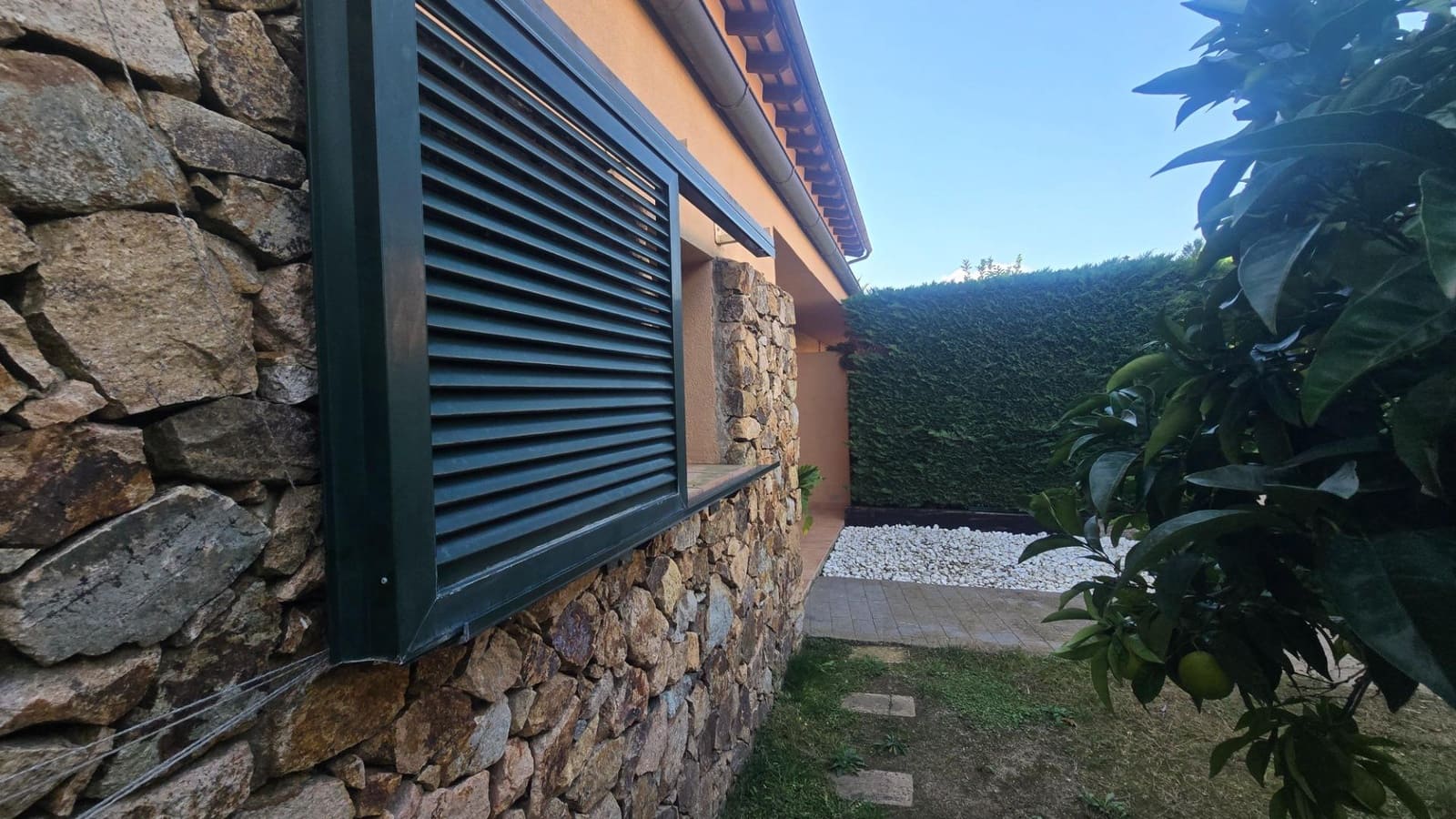 3 bedroom Villa for sale in Santa Cristina d'Aro - € 630,000 (Ref: 9438060)