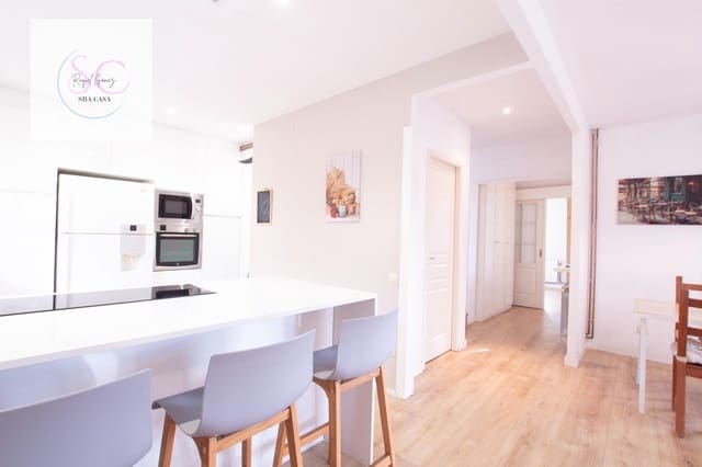 4 soverom Rekkehus til salgs i Santa Cristina d'Aro med svømmebasseng - € 520 000 (Ref: 9438064)