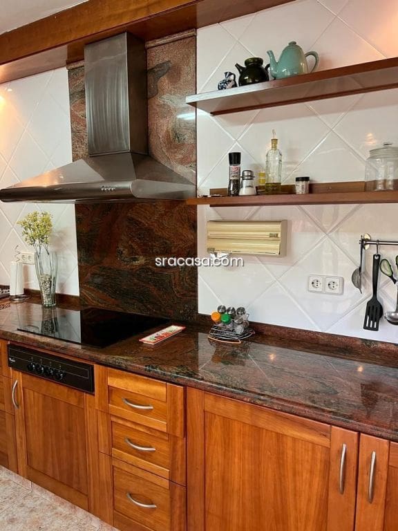 5 bedroom Villa for sale in Calonge i Sant Antoni with pool - € 496,000 (Ref: 9438065)