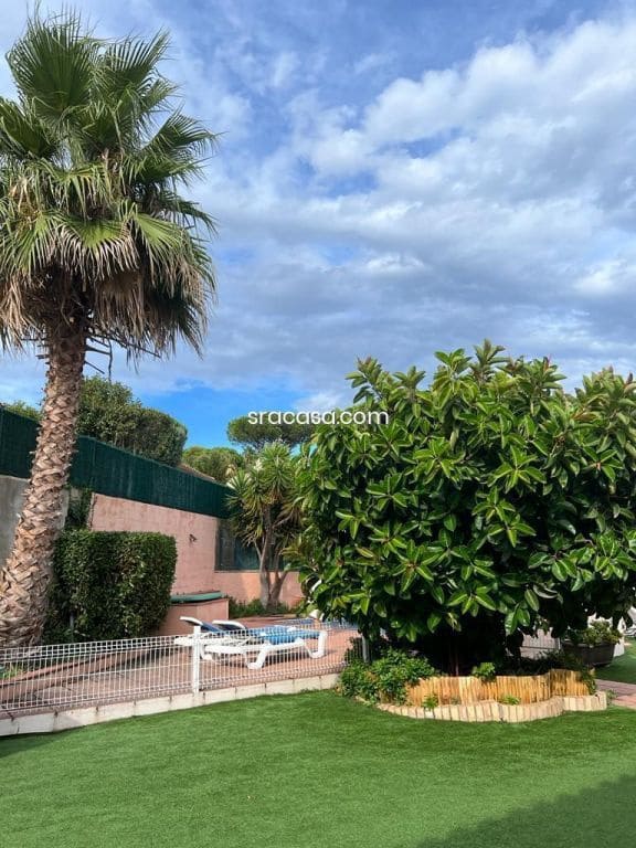 5 bedroom Villa for sale in Calonge i Sant Antoni with pool - € 496,000 (Ref: 9438065)