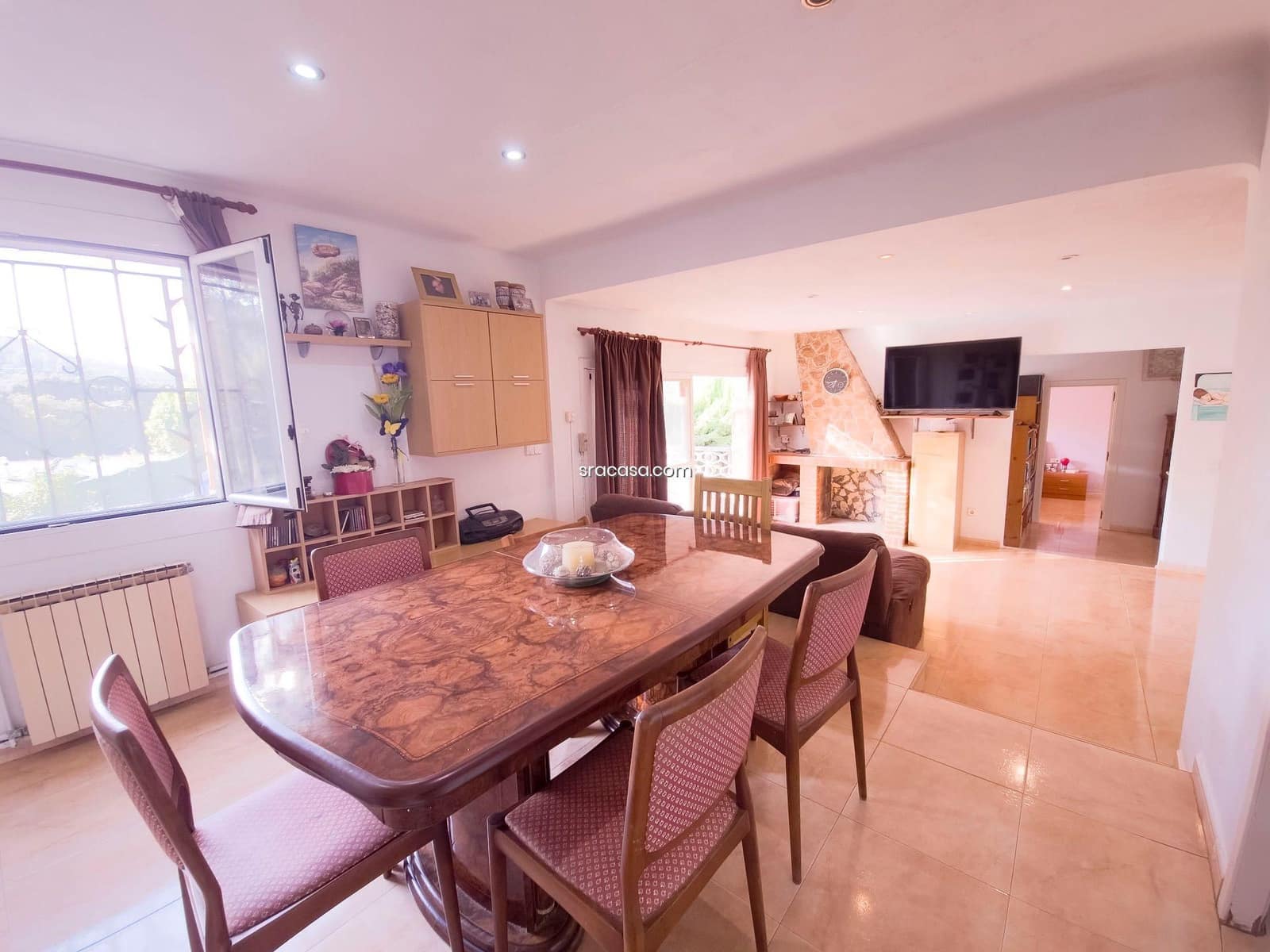 4 makuuhuone Huvila myytävänä paikassa Llagostera mukana uima-altaan 
autotalli - 215 000 € (Ref: 9438067)