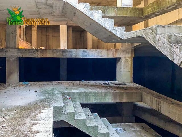 Building Plot for sale in Carretera de la Sierra, Granada city - € 1,000,000 (Ref: 8624323)