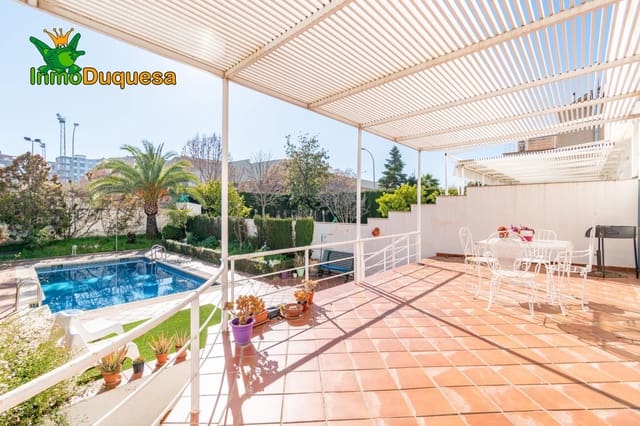 6 soveværelse Villa til salg i Zaidin, Granada by med swimmingpool garage - € 1.050.000 (Ref: 8781698)