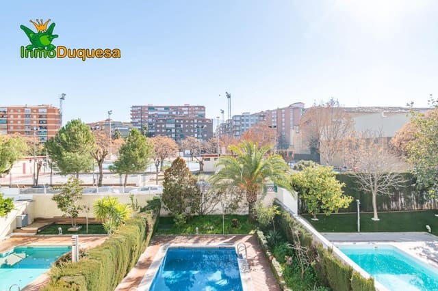 6 makuuhuone Huvila myytävänä paikassa Zaidin, Granada kaupunki mukana uima-altaan 
autotalli - 1 050 000 € (Ref: 8781698)