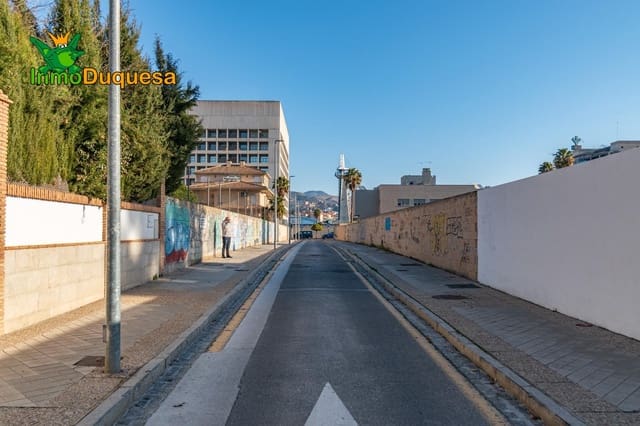 Terrain à Bâtir à vendre à Figares, Grenade ville - 540 800 € (Ref: 8810254)