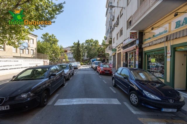 Local Commercial à vendre à Cervantes, Grenade ville - 115 000 € (Ref: 8851846)