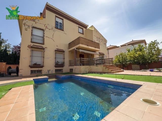 4 Zimmer Villa zu verkaufen in Atarfe mit Pool Garage - 294.900 € (Ref: 8921696)