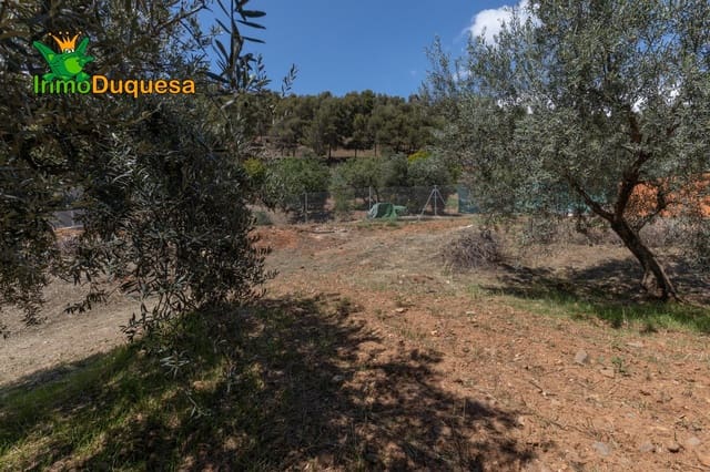 Building Plot for sale in Carretera de la Sierra, Granada city - € 358,900 (Ref: 8926295)