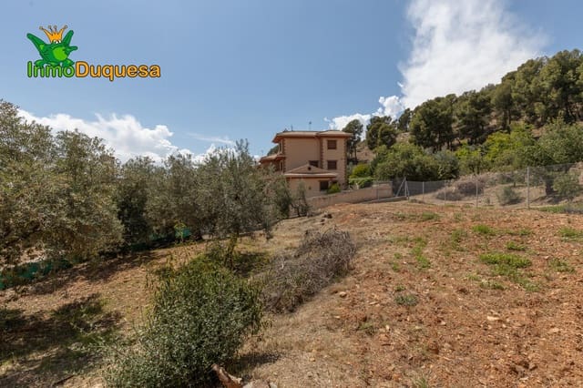 Building Plot for sale in Carretera de la Sierra, Granada city - € 358,900 (Ref: 8926295)