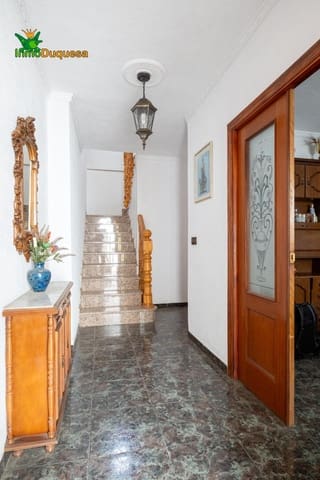 4 soveværelse Byhus til salg i Puerto Lope, Moclín med garage - € 95.000 (Ref: 8970539)