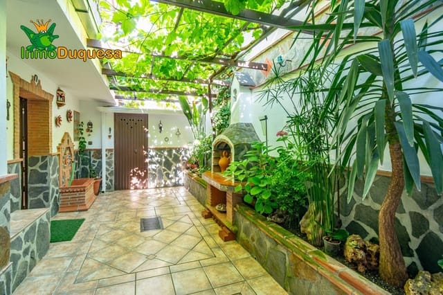 4 makuuhuone Rivitalo myytävänä paikassa Pedanias de Granada, Granada kaupunki mukana 
autotalli - 295 000 € (Ref: 9007311)