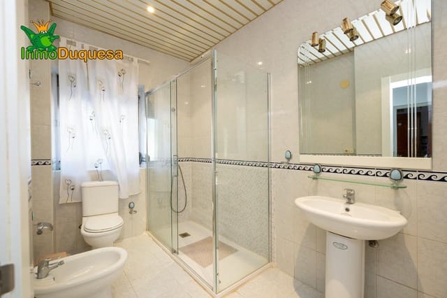 5 makuuhuone Rivitalo myytävänä paikassa Pedanias de Granada, Granada kaupunki - 203 000 € (Ref: 9007316)