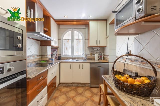 5 soveværelse Villa til salg i Beiro, Granada by med garage - € 375.000 (Ref: 9085424)