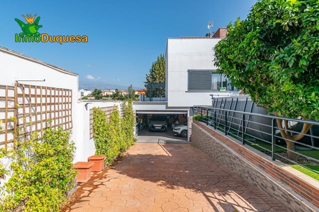 4 soveværelse Villa til salg i Alhendín med swimmingpool garage - € 469.000 (Ref: 9089946)