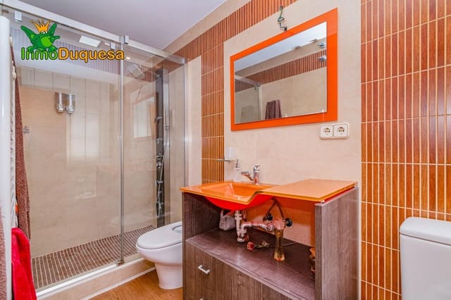 6 soveværelse Rækkehus til salg i Zaidin, Granada by - € 385.000 (Ref: 9297053)