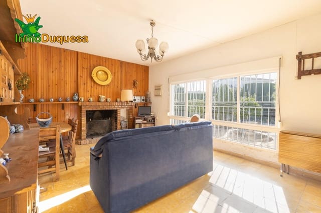 4 Zimmer Villa zu verkaufen in Las Gabias mit Pool Garage - 350.000 € (Ref: 9322057)