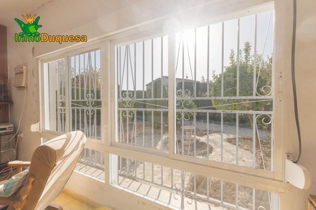 4 Zimmer Villa zu verkaufen in Las Gabias mit Pool Garage - 350.000 € (Ref: 9322057)