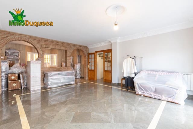 4 Zimmer Villa zu verkaufen in Atarfe - 380.000 € (Ref: 9347612)