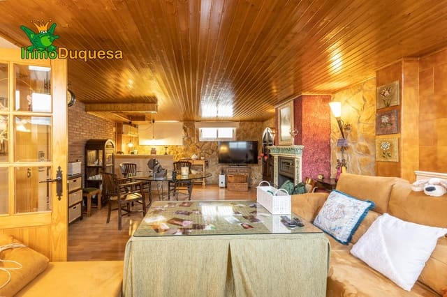 4 Zimmer Villa zu verkaufen in Atarfe - 380.000 € (Ref: 9347612)