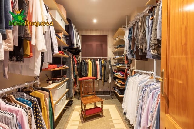 4 Zimmer Villa zu verkaufen in Atarfe - 380.000 € (Ref: 9347612)