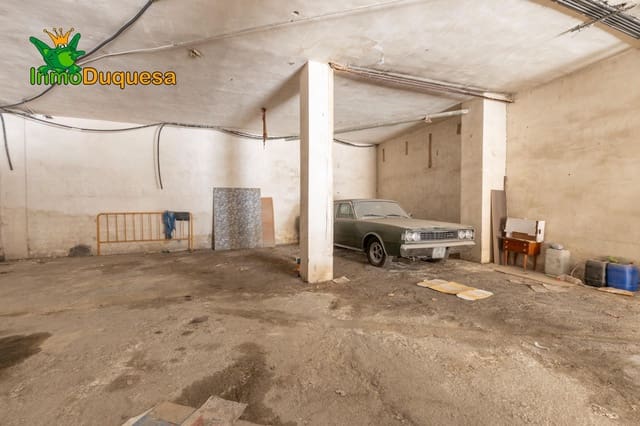 Erhverv til salg i Beiro, Granada by med garage - € 160.000 (Ref: 9386149)
