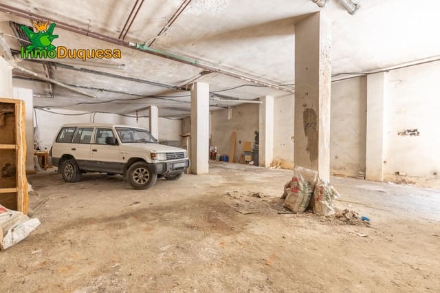 Erhverv til salg i Beiro, Granada by med garage - € 160.000 (Ref: 9386149)