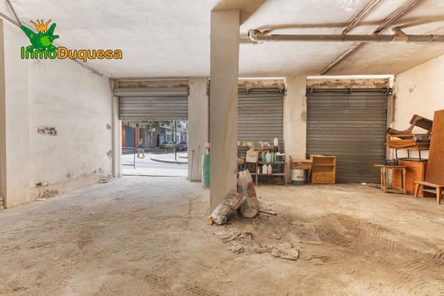 Erhverv til salg i Beiro, Granada by med garage - € 160.000 (Ref: 9386149)