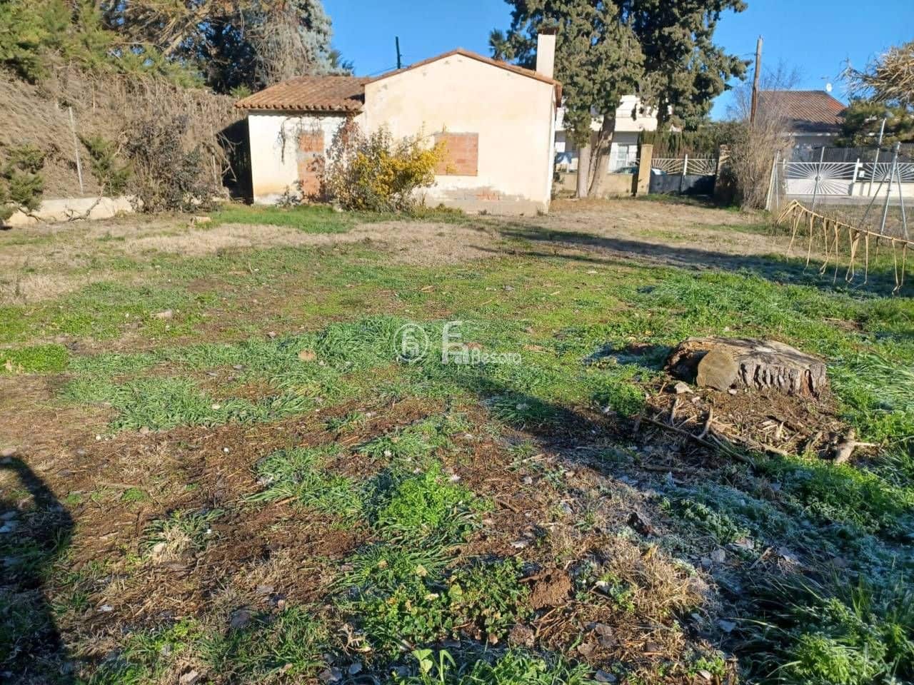 Villa til salgs i Lleida by - € 165 000 (Ref: 4973131)