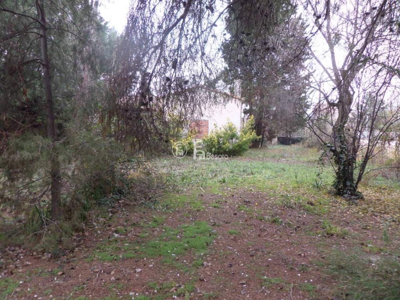 Villa til salgs i Lleida by - € 165 000 (Ref: 4973131)