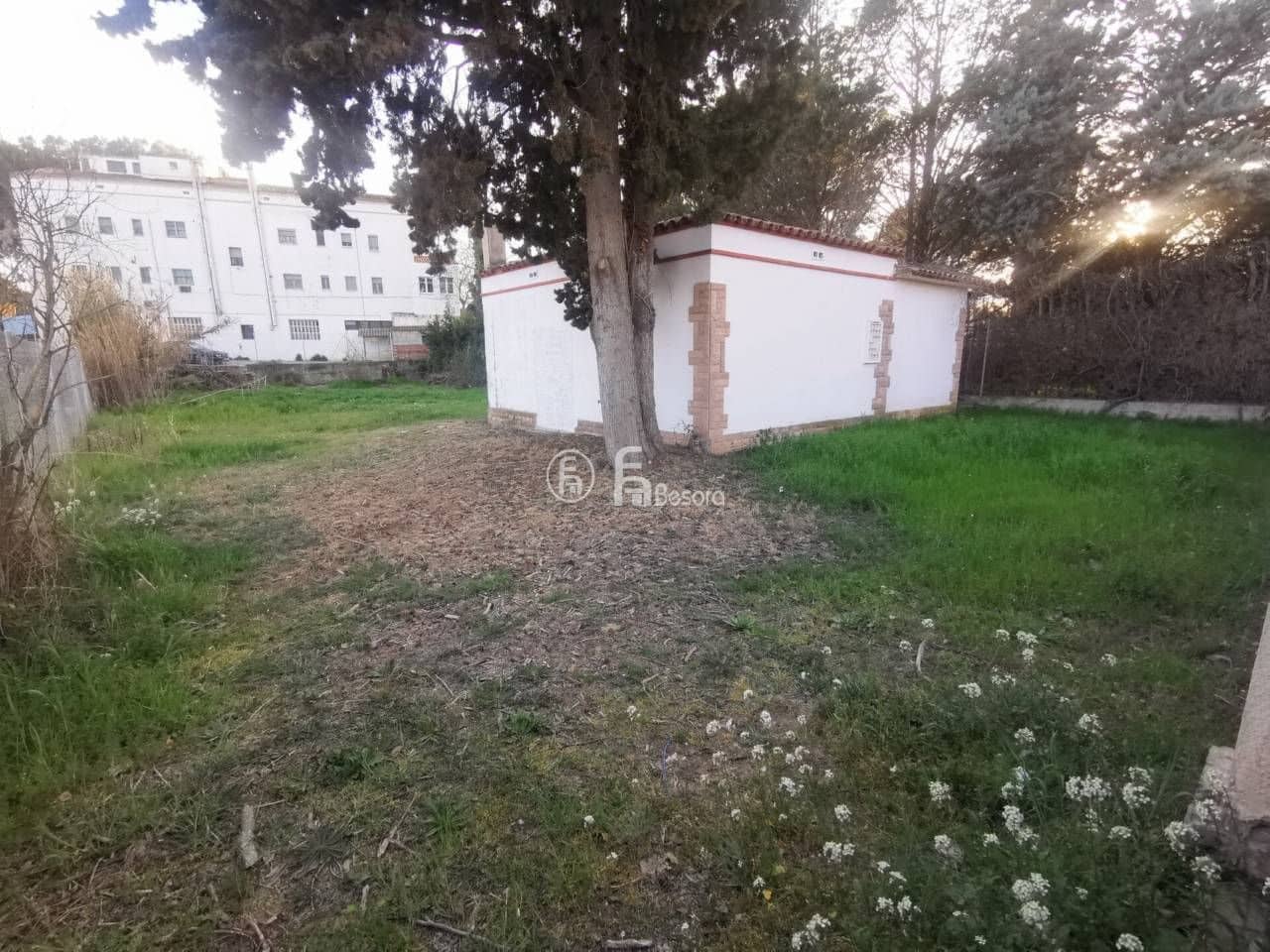 Villa til salgs i Lleida by - € 165 000 (Ref: 4973131)