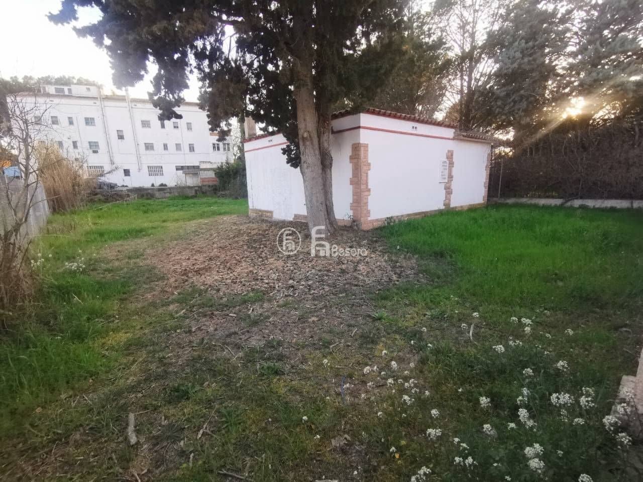 Villa til salgs i Lleida by - € 165 000 (Ref: 4973131)