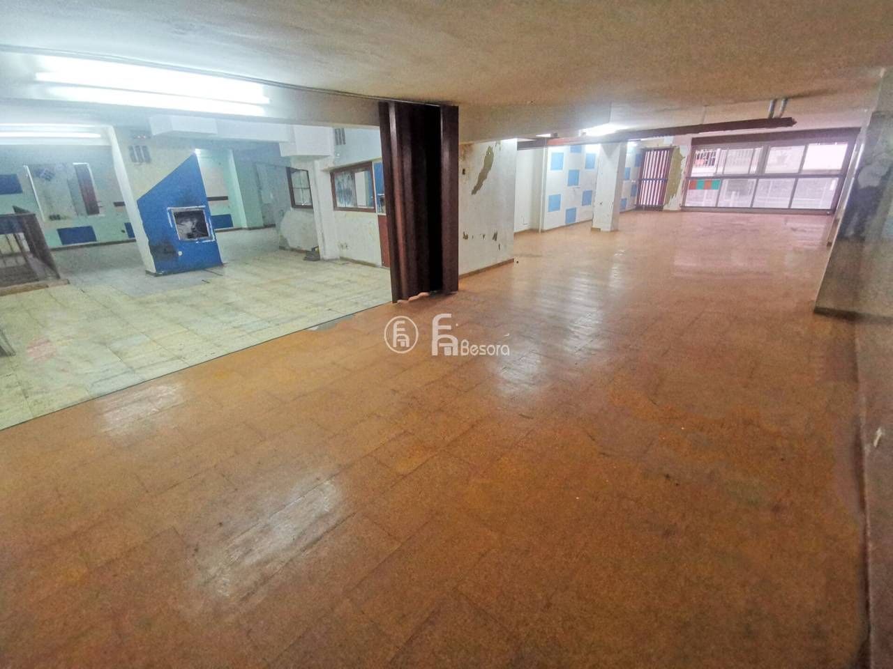 Komercyjne na sprzedaż w Miasto Lleida - 299 000 € (Ref: 4973246)