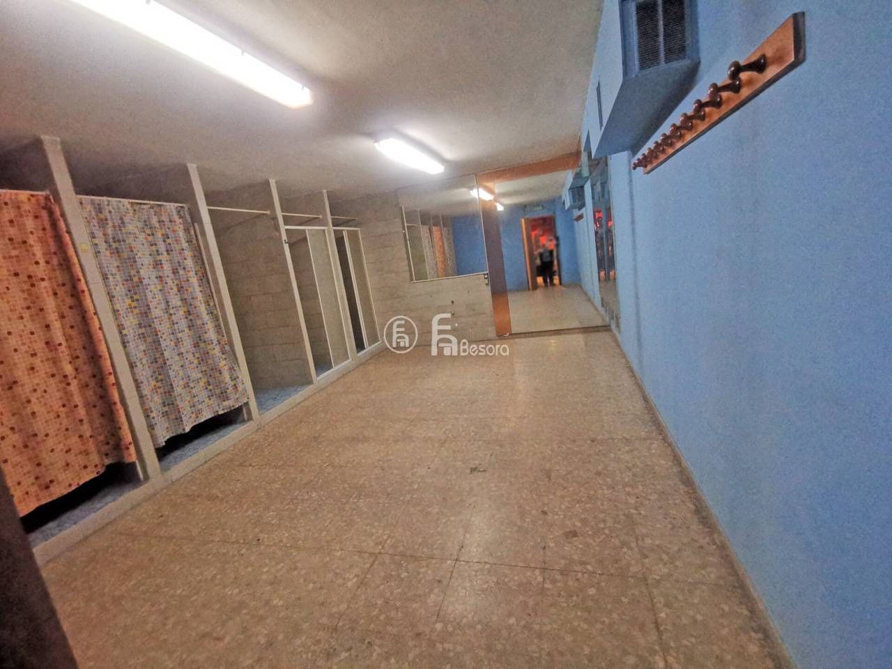 Komercyjne na sprzedaż w Miasto Lleida - 299 000 € (Ref: 4973246)