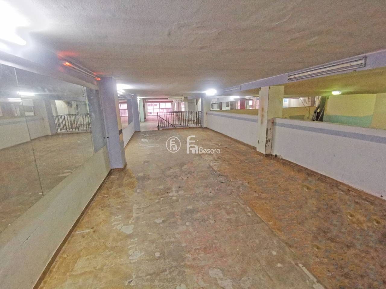 Kaupallinen myytävänä paikassa Lleida kaupunki - 299 000 € (Ref: 5372955)