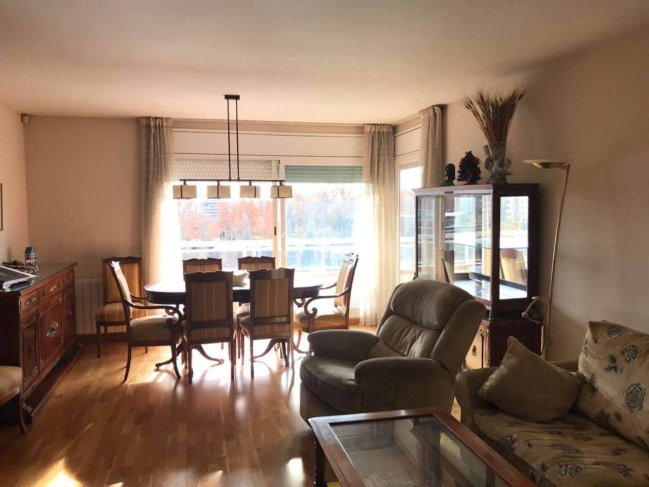 6 soveværelse Lejlighed til salg i Lleida by med garage - € 499.000 (Ref: 5432940)