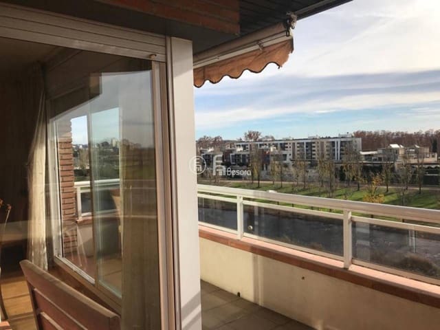 6 soveværelse Lejlighed til salg i Lleida by med garage - € 499.000 (Ref: 5432940)