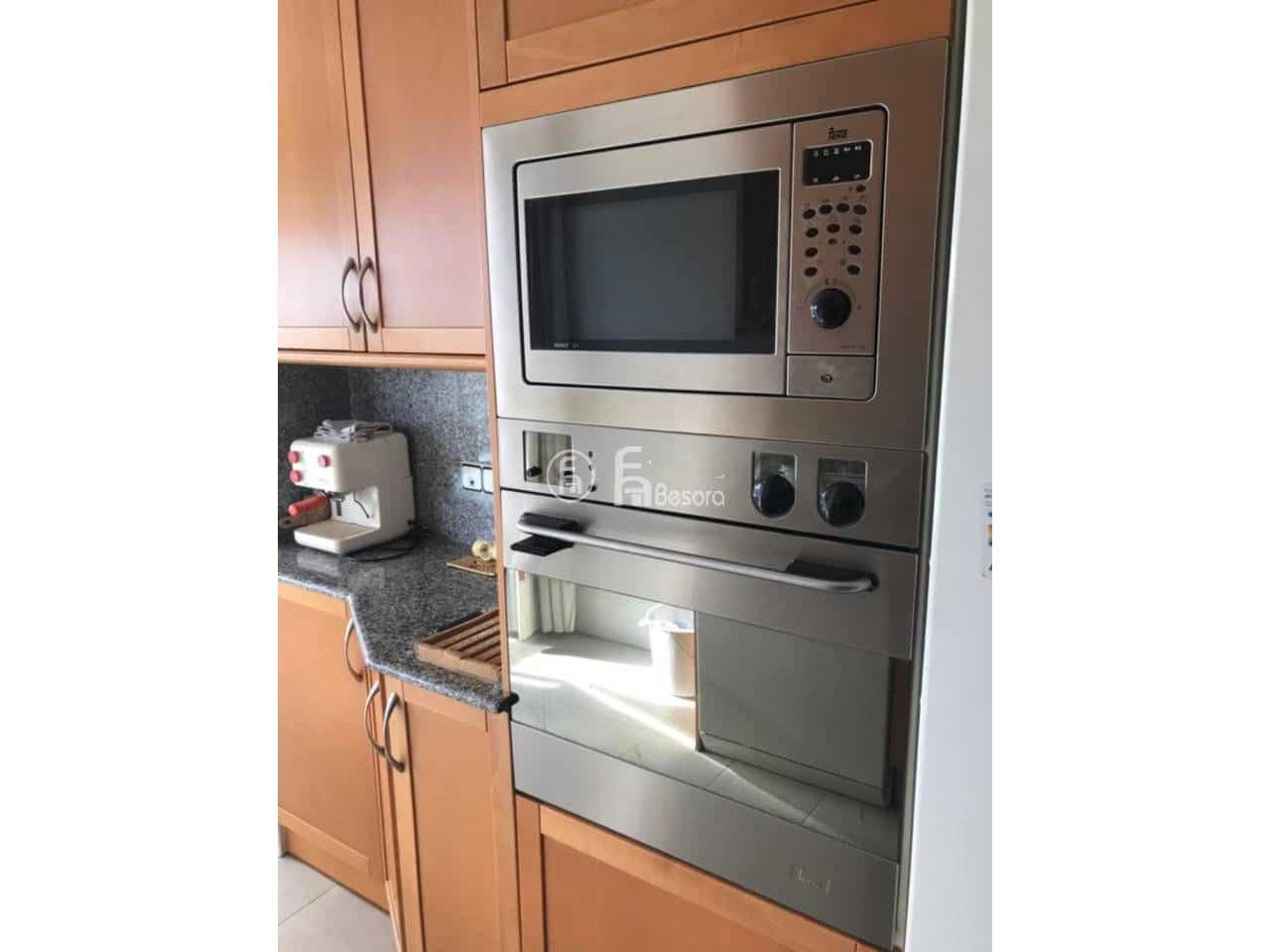 6 soveværelse Lejlighed til salg i Lleida by med garage - € 499.000 (Ref: 5432940)