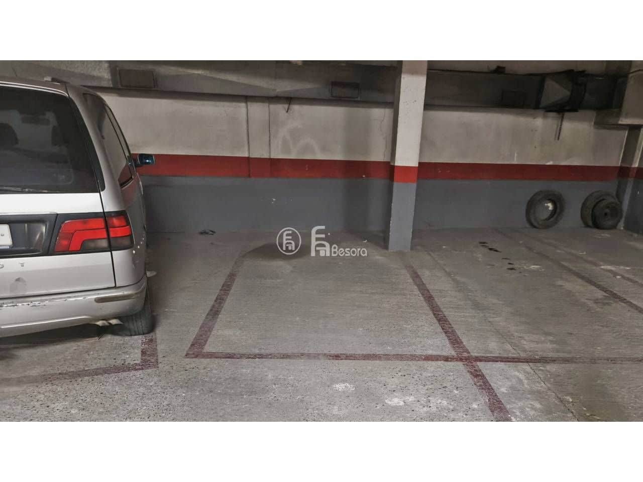 Autotalli myytävänä paikassa Lleida kaupunki - 12 000 € (Ref: 9443663)