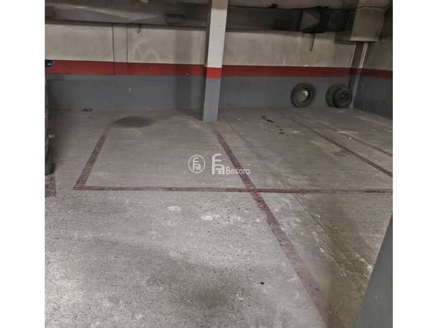 Autotalli myytävänä paikassa Lleida kaupunki - 12 000 € (Ref: 9443663)