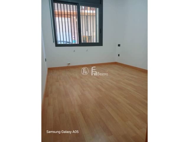 3 soveværelse Lejlighed til salg i Les Borges Blanques med garage - € 180.000 (Ref: 9443666)