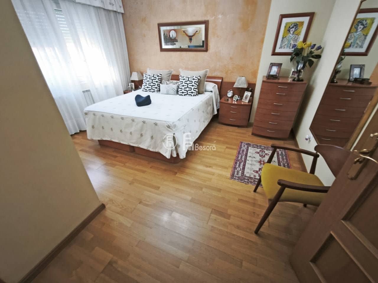 3 bedroom Townhouse for sale in Alpicat with garage - € 335,000 (Ref: 9443668)