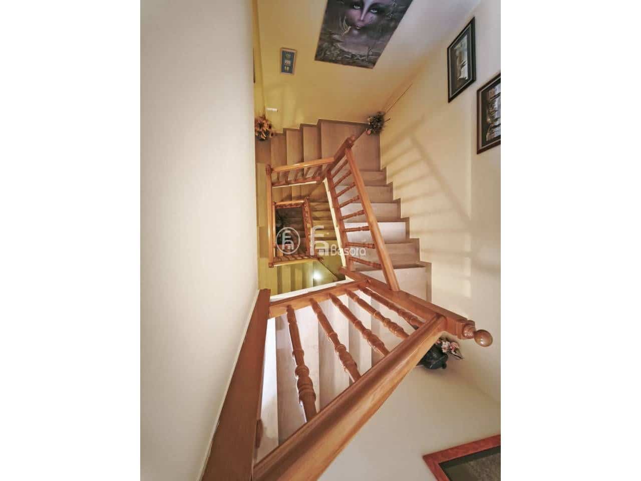 3 bedroom Townhouse for sale in Alpicat with garage - € 335,000 (Ref: 9443668)